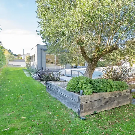 Maison 4 Avec Piscine Et Jardin Proche - Fr-1-197-625 *